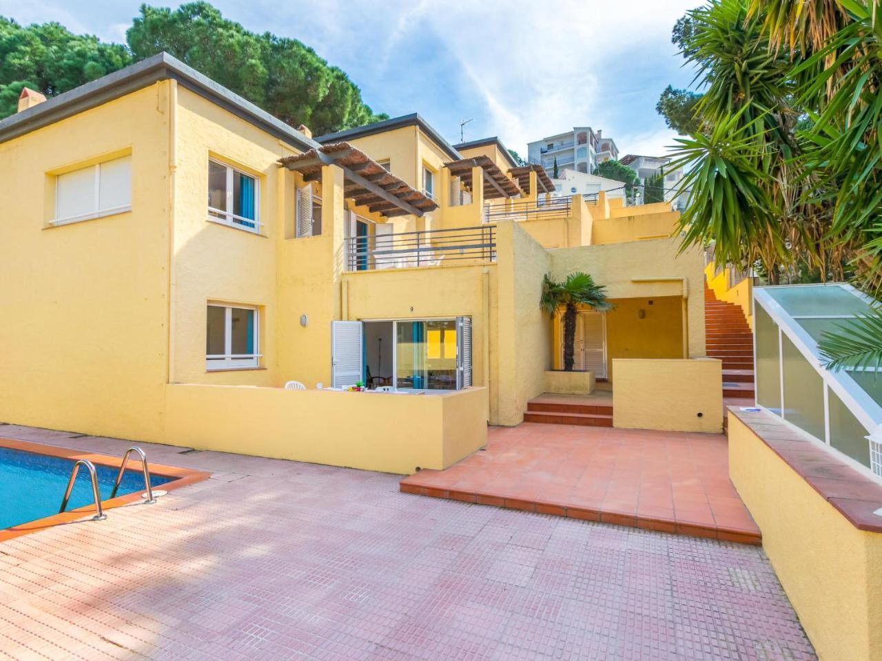Apartment Velazquez-4 By Interhome Roses Exterior photo